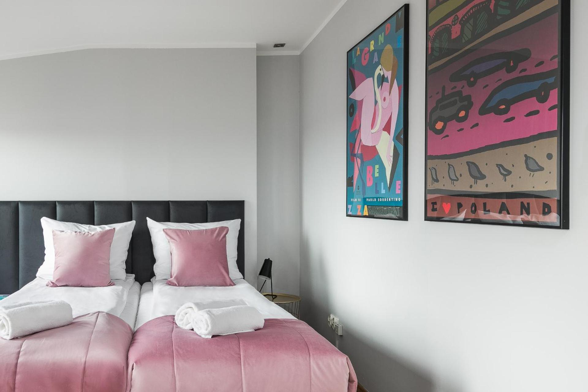 Corner Apartament