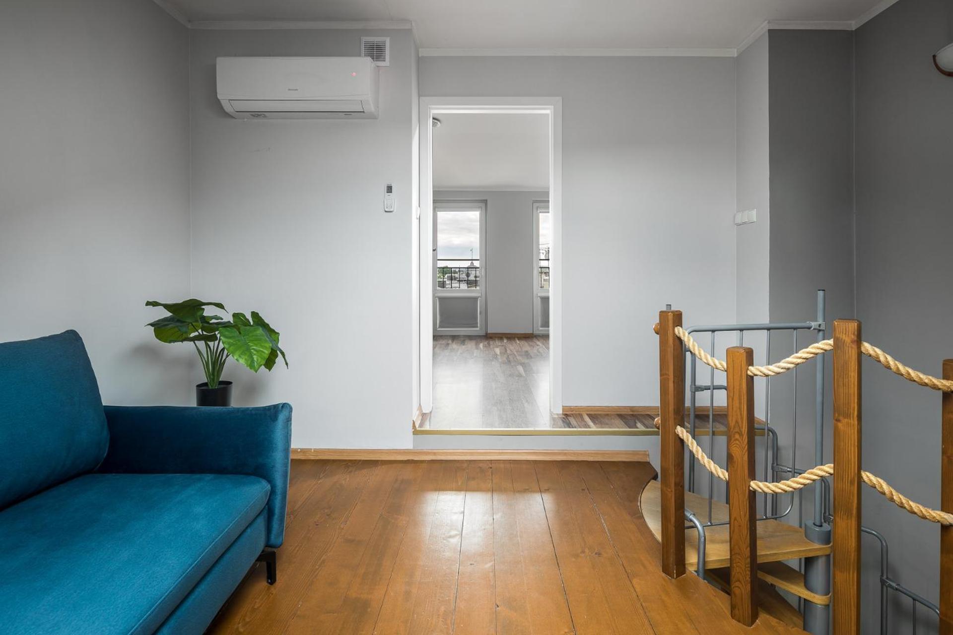 Corner Apartament