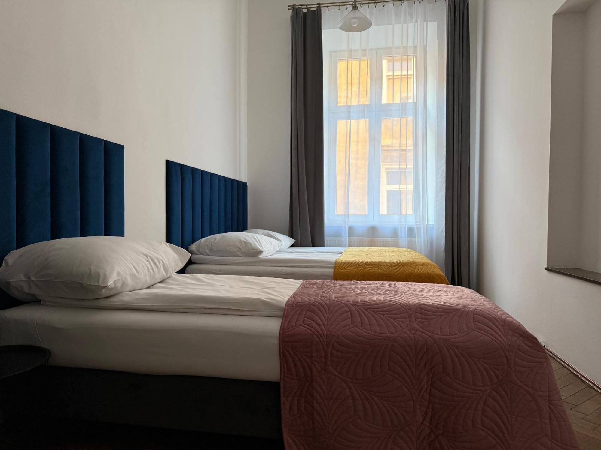 Corner Apartament
